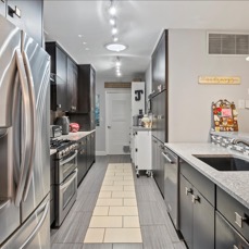 10-Camillo-4260 NE 16th Ter-10.jpg