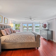 13-Camillo-4260 NE 16th Ter-13-2.jpg