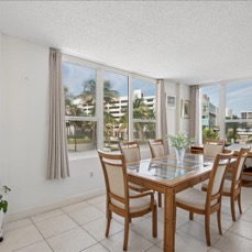 05-Camillo-3505 S Ocean Dr #201-5.jpg