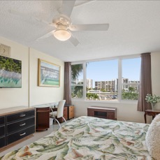 10-Camillo-3505 S Ocean Dr #201-10.jpg