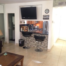 Living Rm 2.JPG