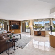 02-Camillo-300 Three Islands Boulevard #601-2.jpg