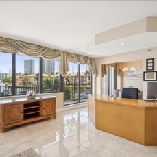 06-Camillo-300 Three Islands Boulevard #601-6.jpg