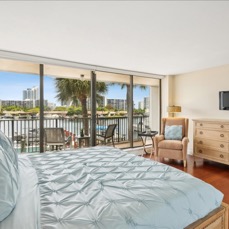 12-Camillo-300 Three Islands Boulevard #601-12.jpg