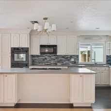 07-Camillo-6700 NW 28th Ter-7.jpg