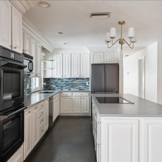 08-Camillo-6700 NW 28th Ter-8.jpg
