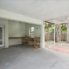 31-Camillo-6700 NW 28th Ter-31.jpg